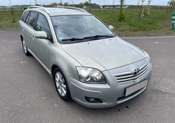 Toyota Avensis cena 19900 przebieg: 208000, rok produkcji 2008 z Nidzica małe 352